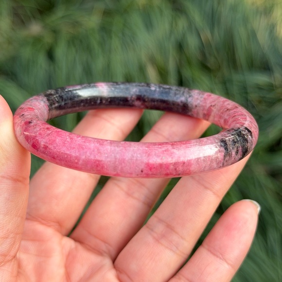 58.5mm inner diameter skinny rhodonite bangle 1210 - Picture 7 of 10